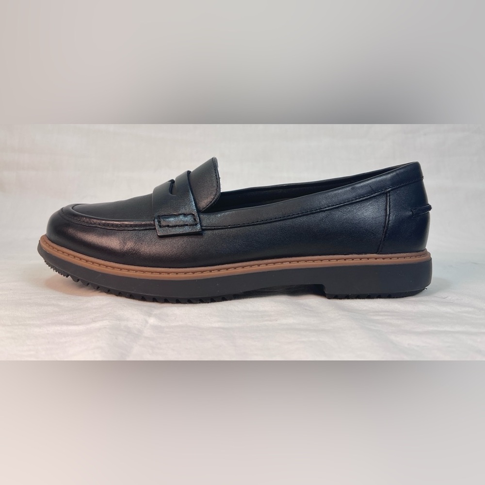 Clark’s Women’s Raisie Electra Penny Loafer - Picture 4 of 11